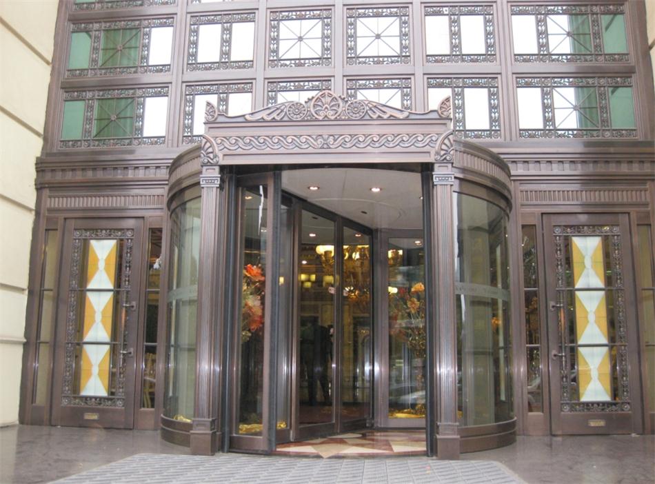 銅門設(shè)計：體現(xiàn)并映射銅文化之內(nèi)涵！(圖1)